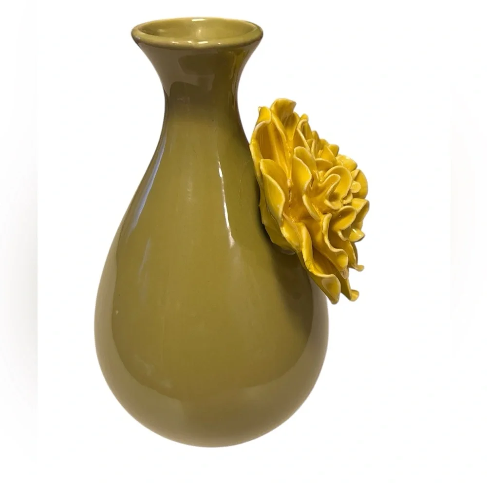 NEW 3D Yellow Peony flower on Olive Green Base Ceramic Vase 8